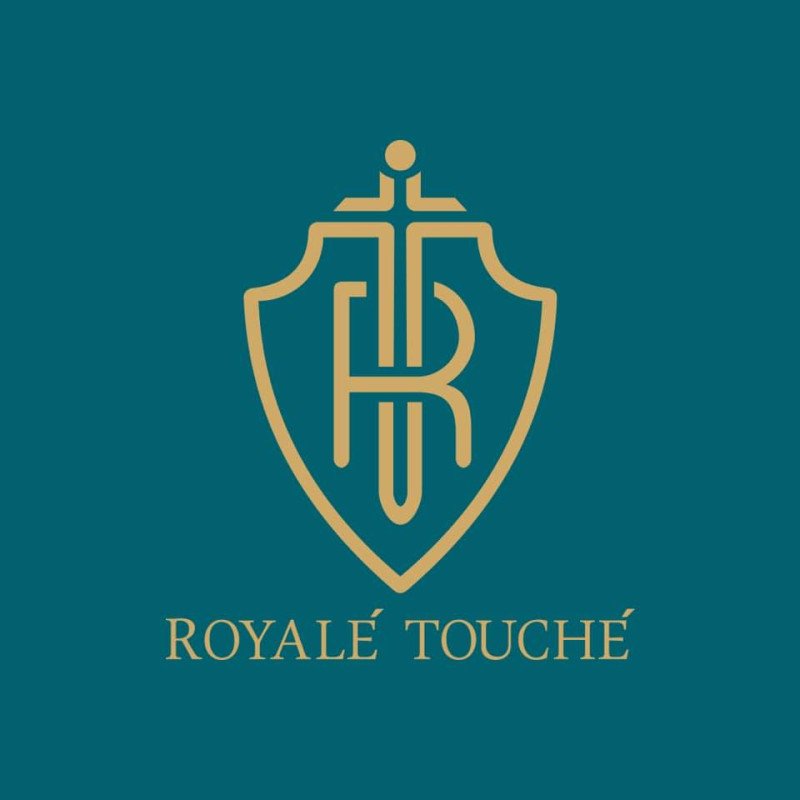 Royale Touche Laminates COLOR CORE 1mm Superia  Series 